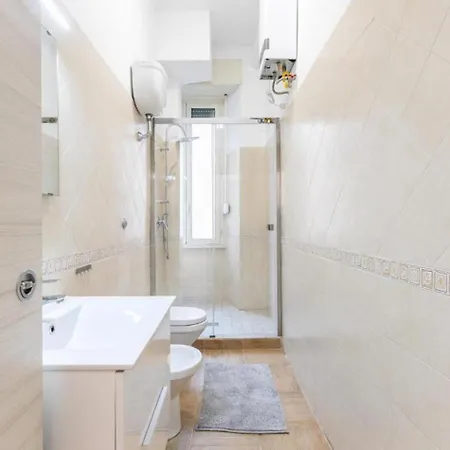 - Trastevere Train Station - Wifi Apartment Rome