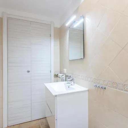 Apartment - Trastevere Train Station - Wifi *