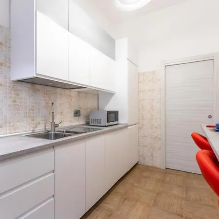 - Trastevere Train Station - Wifi Apartment