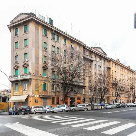 Apartment - Trastevere Train Station - Wifi Rome